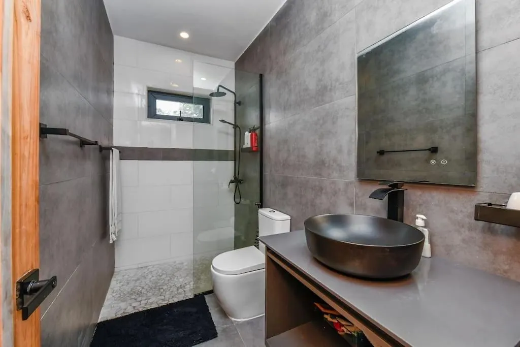 5 Bedroom Villa Nune With Pool Paradera Apartamento