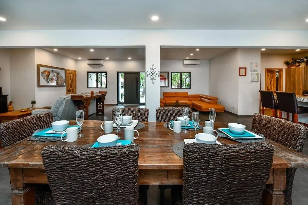 5 Bedroom Villa Nune With Pool Paradera Apartamento