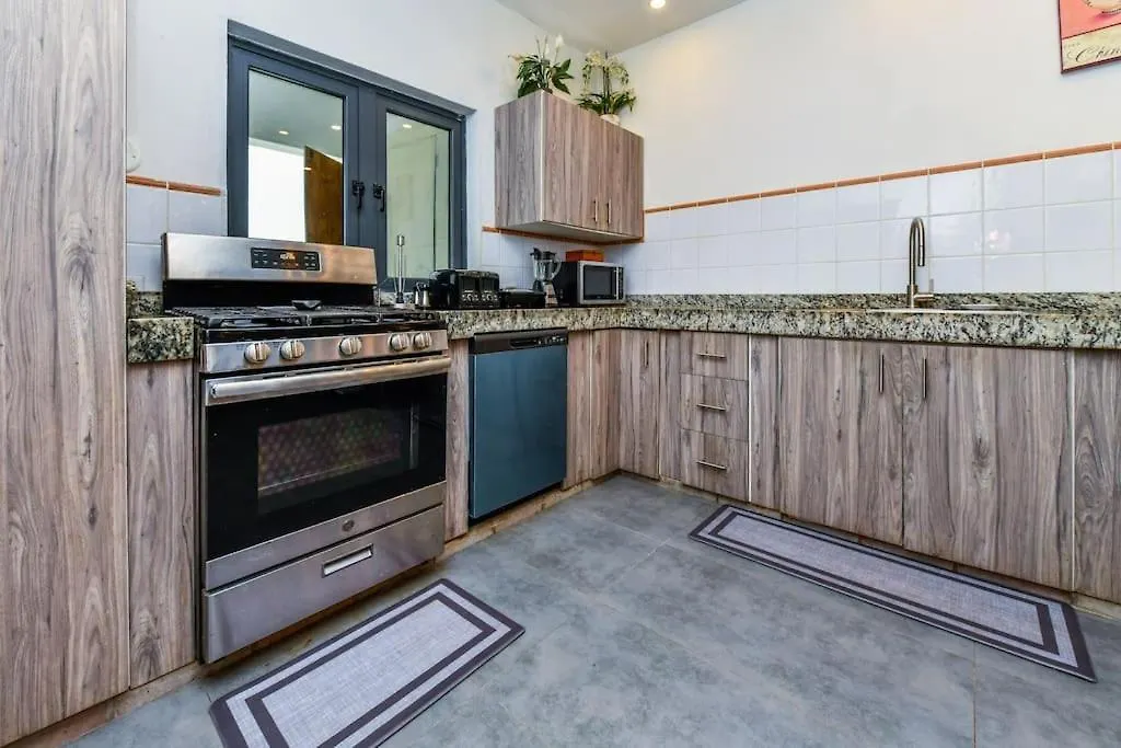 5 Bedroom Villa Nune With Pool Paradera Apartamento