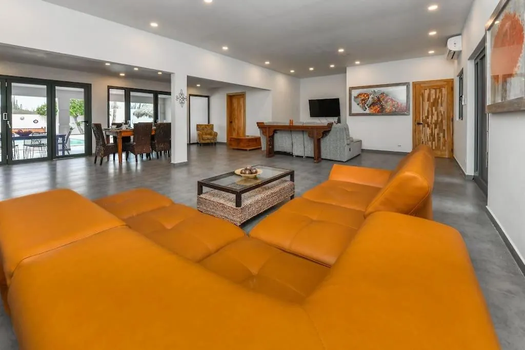 Apartamento 5 Bedroom Villa Nune With Pool Paradera Aruba